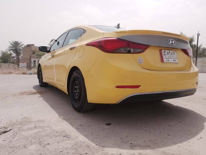 السلام عليكم النترا موديل 15 رقم بغداد باسمي حادثهة جاملغ وخشم الغد شي بسيط كلش كير ومحرك خير من الله لايتات جدد وبيهة زنون اصلي مكاني بغداد وسونارهة بلمنشور سعرها 112 وبيهة مجال كلش بسيط حق الجية  للاتصال ***********
