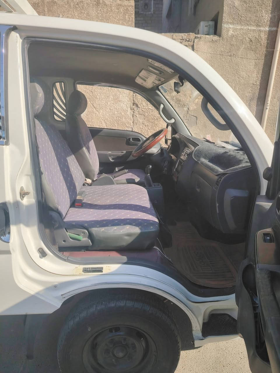 للبيع كيا حمل موديل 2017 مع المحجر نظيفه محرك كير اكسل شاصي .السيارة ب اسمي والسنويه لغاية 2030.التبريد غير شغال
السعر 117 وبيه مجال بسيط
للاتصال ***********
