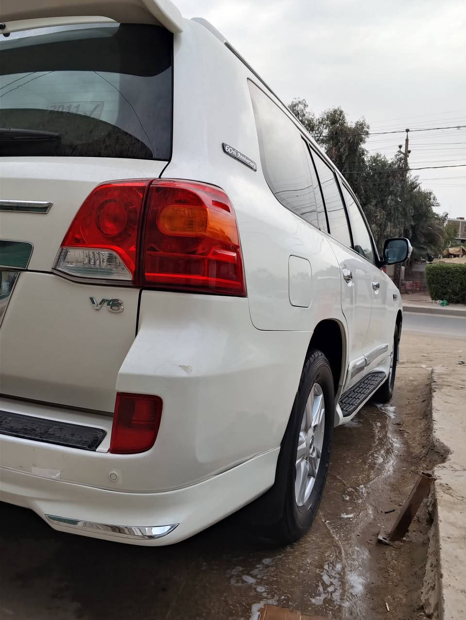 السلام عليكم لاندكروز ستينيه مكفوله من الصبغ ولفتح بس مكانين بارد مكينه كير مكفول مكينه ممفتوحه ماشيه 130السياره احدثين بس الدعاميه السياره بسمنه تحويل مباشر) الاستفسار ***********
