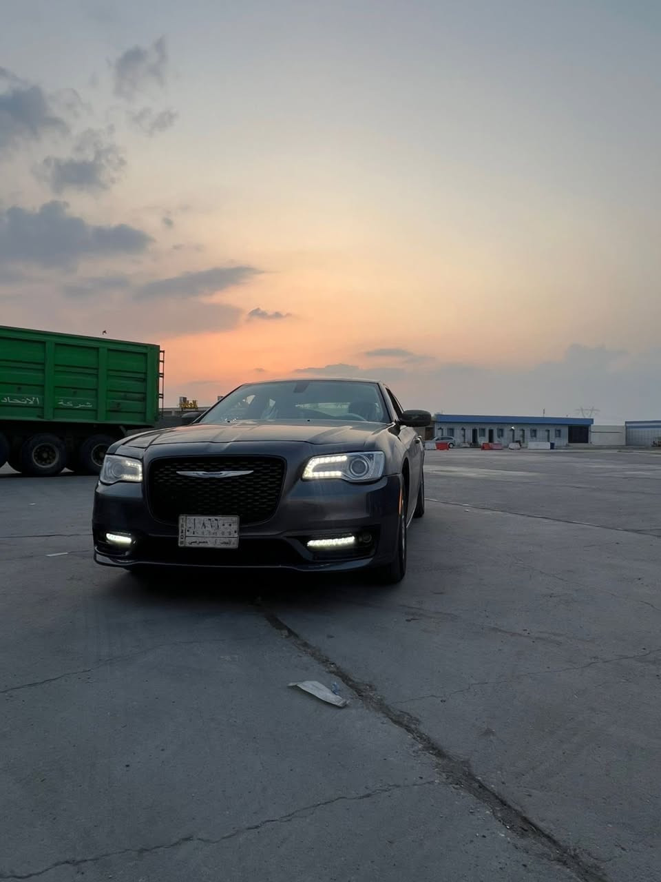 وباما ١٦ اصل بصره بسمي  جاملغ وبنيد مبدلات والباب خلف سائق جانت بي طخات بسيطه وبدلته باب وكاله سياره حداده من طول لطول نافضه سياره فقط تحتاج ادامه لئن ما بدل بيه بلاكات فقط سياره ب ١٧٥ وبيه مجال. للتواصل ***********
