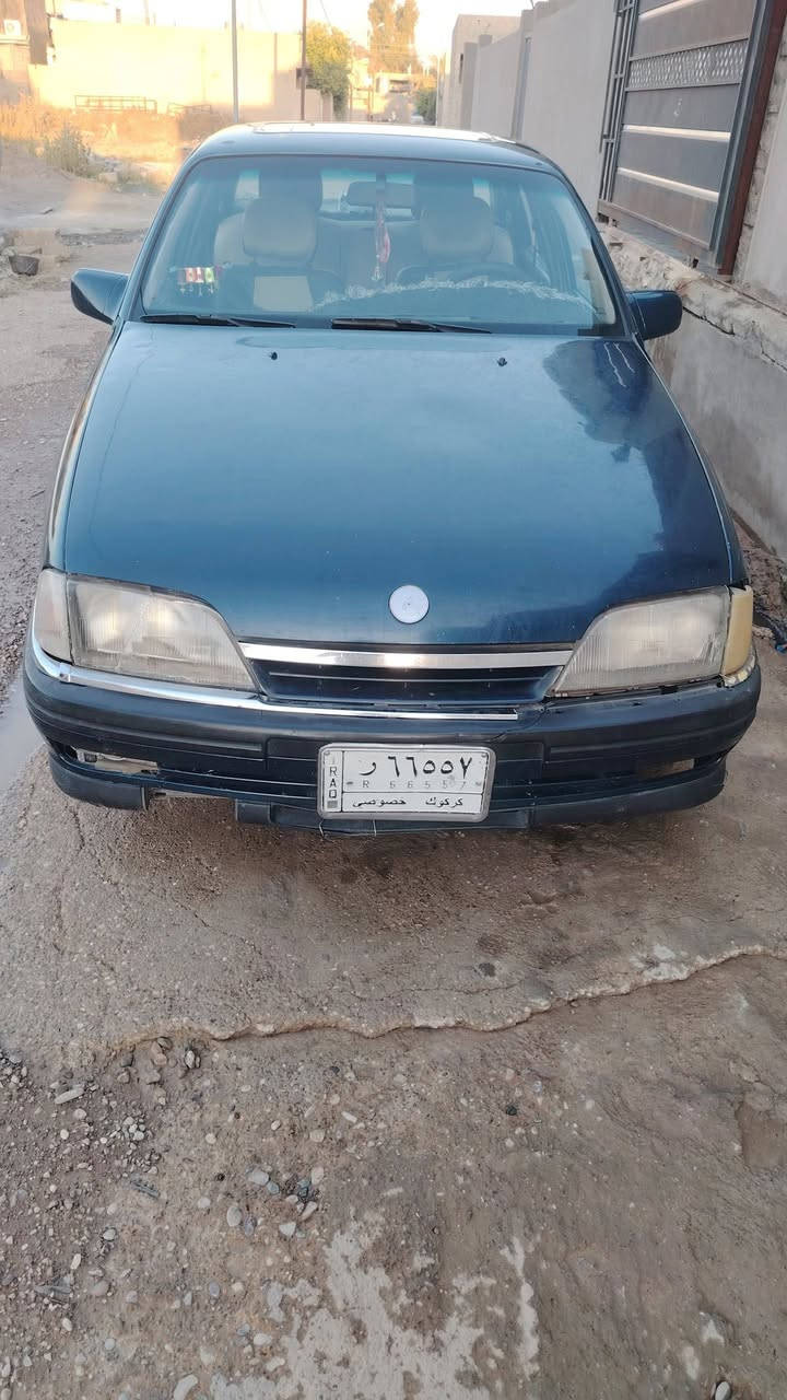 السلام عليكم هاي اوميجا للبيع موديل 92 سياره نظيف ما شاء الله حلو وابيها  ⛽ بطاقه ⛽ موجود ماكينه شرط جير شرط طقم طائرات جديد سعر 32 وابيها مجال قليل ***********
