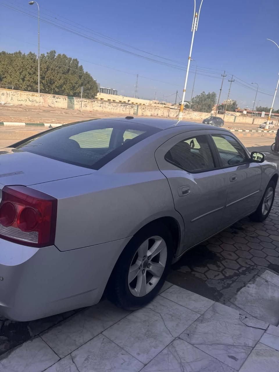 السلام عليكم
جارجر 2010  كندي 🇨🇦 كفاله عامه 
ضربه وصبغ وتبديل  
سياره استخدام شخصي بسمي تحويل مباشر  مامشتغله خط ابد. 
جاهز من كل النواحي  بدون نقص شرط الف مذب عليها   سياره عليها ادامه كامله  
العنوان الناصرية  حي ور  الثانيه 
سعرها 130 
للاستفسار 
***********
