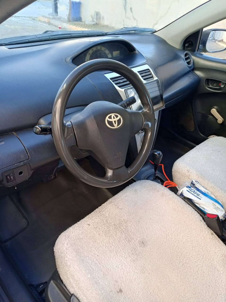 السلام عليكم يارس تكسي موديل 2008 رقم بغداد دفتر بانزين سنويه نهاية 28 للاستفسار الإتصال على الرقم 
*********** السعر  59
