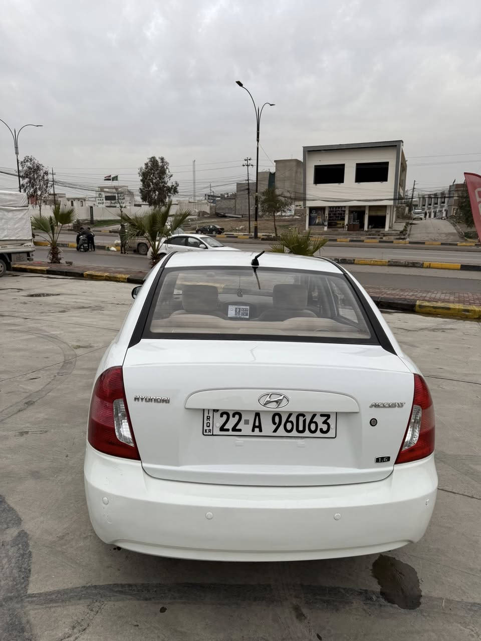 اكسن 2011 
محرك 16cvvt
بيها صبغ بوند ومكانتين كارت 
ماشية 136حقيقي 
رقم اربيل الدولي شرط التحويل 
عنواني موصل 
***********
***********
السعر 96 وبيها مجال
