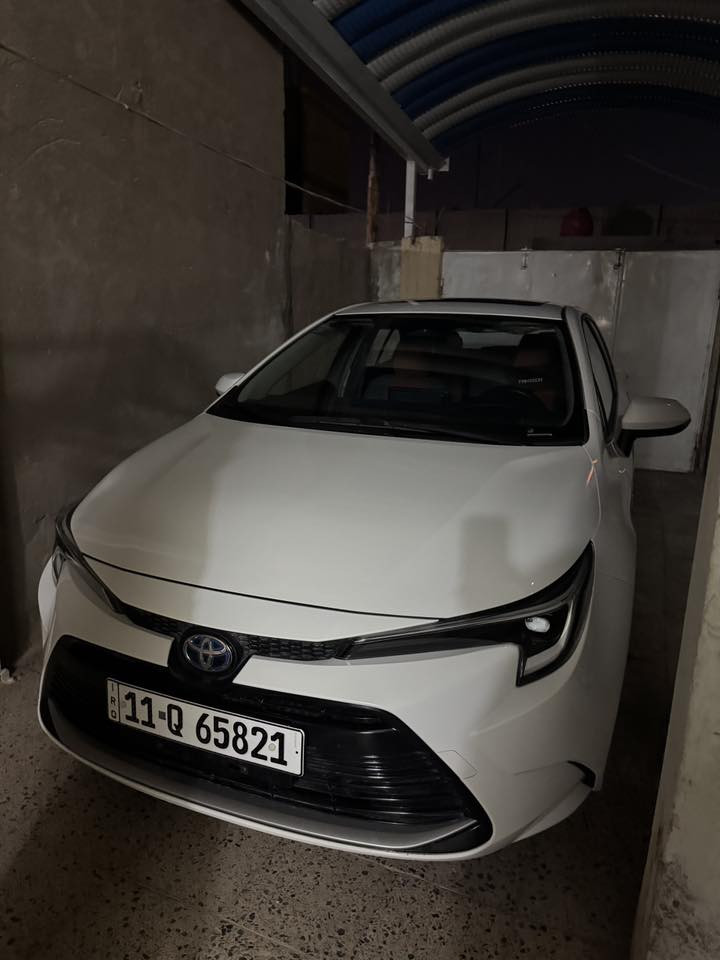 السلام عليكم
كورلا هايبرد 2024 شكل الامريكي

عداد 27 الف

فول كشنات لون مشمشي

بيها طخة صغيرة موضحة باخر صورة

السعر 143 بيها مجال جداً بسيط
*********** واتساب
مكاني الديوانية
