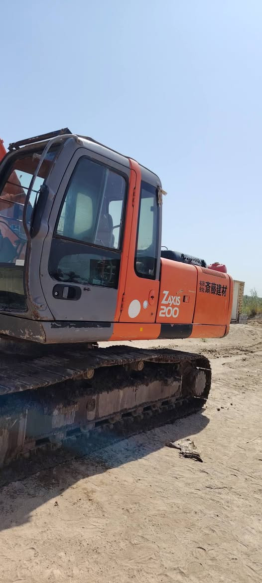 زت موديل 2006 للبيع مكان حمزه الغربي قريب عله معمل سكر ***********
