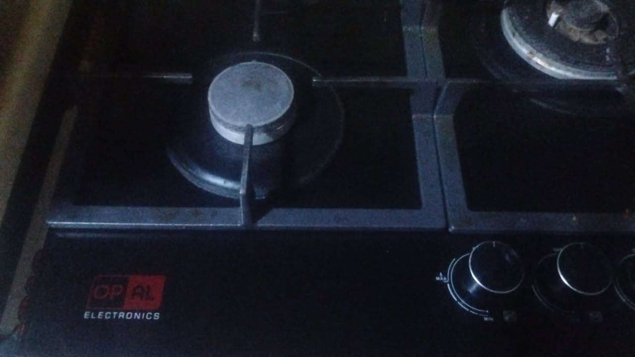 السلام عليكم عندي طباخ ‫لزيري نوعيه اصليه بيه ضمان نوبل الجامه الثخينه ما صار شهرين من اشتريته بل 300  //: أريدة 225  بي مجال كلش جديد بعد ***********
