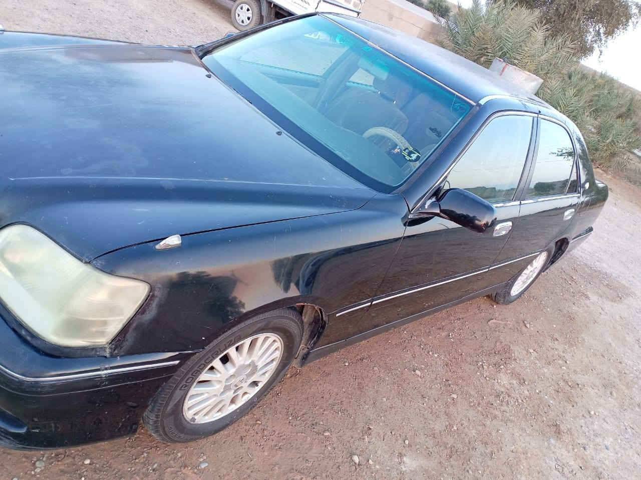 السلام عليكم للبيع ملكه أدوات سياره محرك ففتي دكمتين كير محرك شرط صدر جديد تخم تأير د كهربائيات كلها شغاله سياره برده خليفه سياره جاهزه السعر ٢٧ بيها. مجال الاستفسار ***********.
