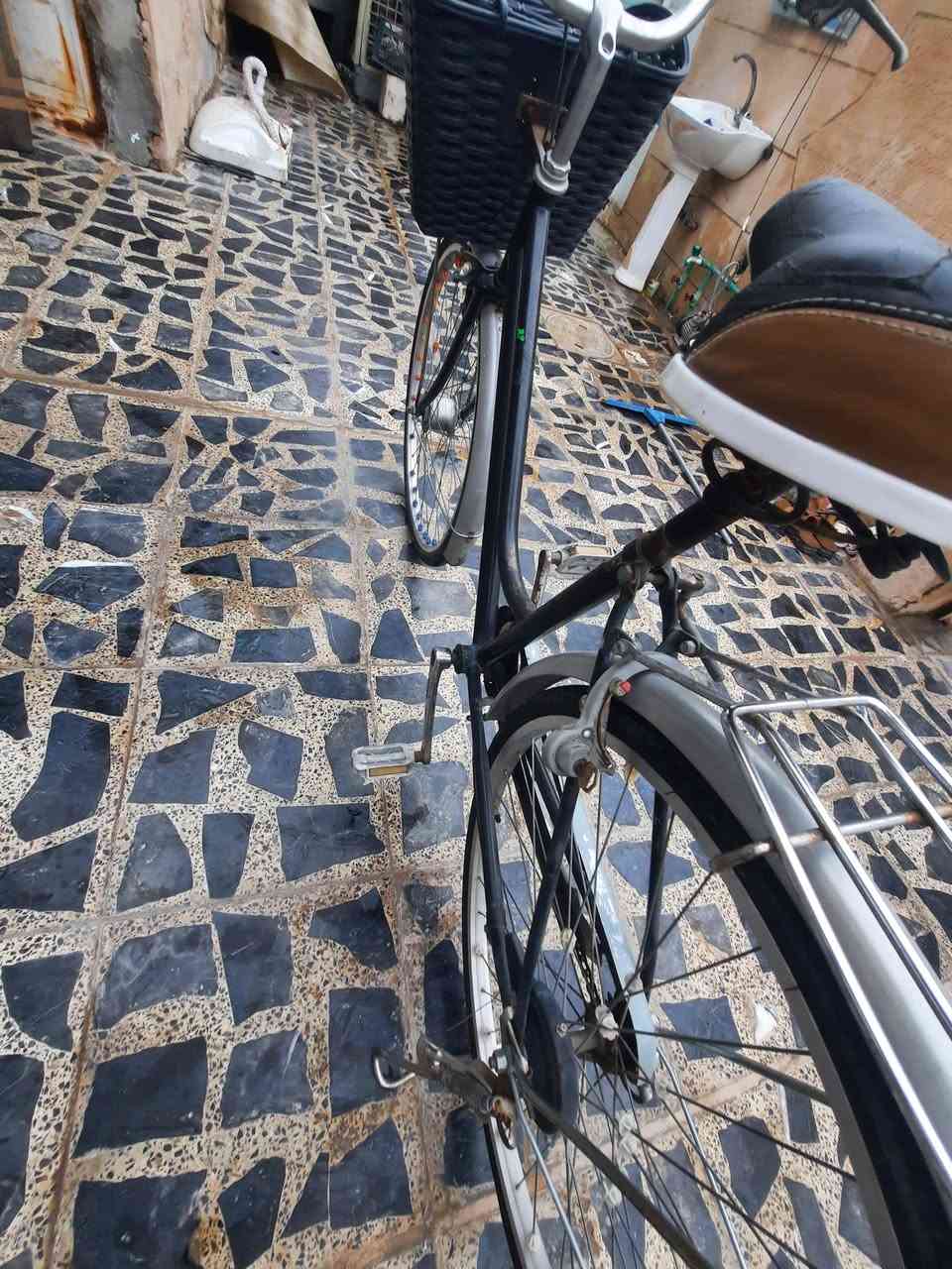 بايسكلات ثنين للبيع أثنينهن 100 و بيهن مجال للشراي مكاني بغداد سبع أقصور


**إذا كنت صاحب هذا الإعلان وتريد حذفه لأي سبب، رجاءا أرسل رسالة إلى الدعم الفني**