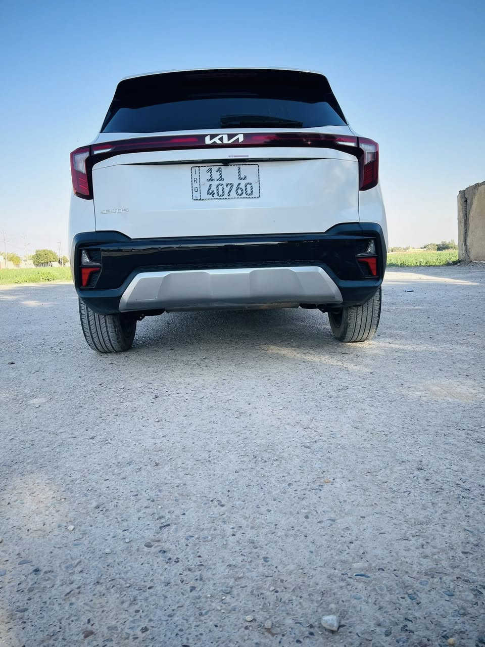 سلتوس موديل ٢٥ مكينه2000  دوش.  ماشيه 16 ألف  حادث جاملغ وبنيد وجاملغ خلفي شويه غير حادث امريكا مكفوله سياره السعر ١٥٣ مجال حك جيه  السياره فول مواصفات كشن كهرباء المكان بغداد قريه نفطيه  *********** مكلف بل نشر اني
