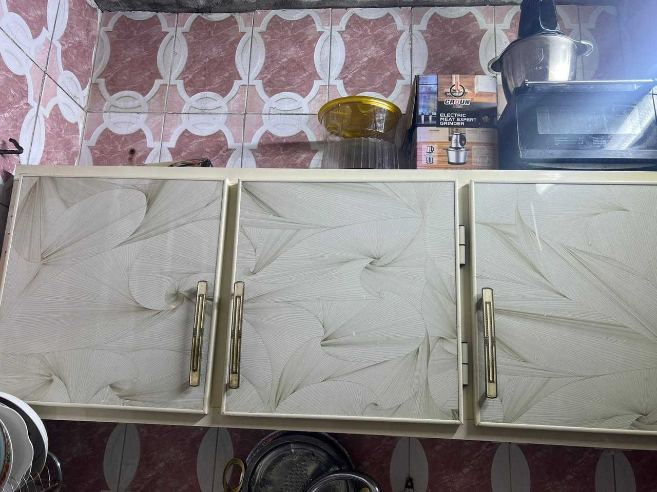 السلام عليكم عندي كاونتر 3قطع مستعمل نظيف وطباخ 4عيون فرن فوك وجوة شغال كلهن ب300 هذه رقمي


**إذا كنت صاحب هذا الإعلان وتريد حذفه لأي سبب، رجاءا أرسل رسالة إلى الدعم الفني**