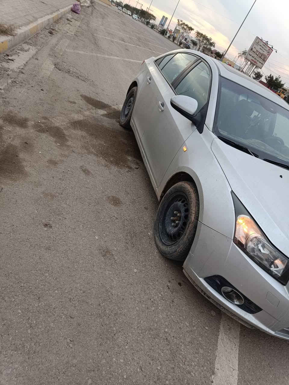 السلام عليكم دايو لاستي 2009كير محرك كامري ابو الجف السنويه 2030 رقم اربيل عندي  وكالة عامه شرط التحويل السعر 65 اوبيها مجال الهاتف ***********
