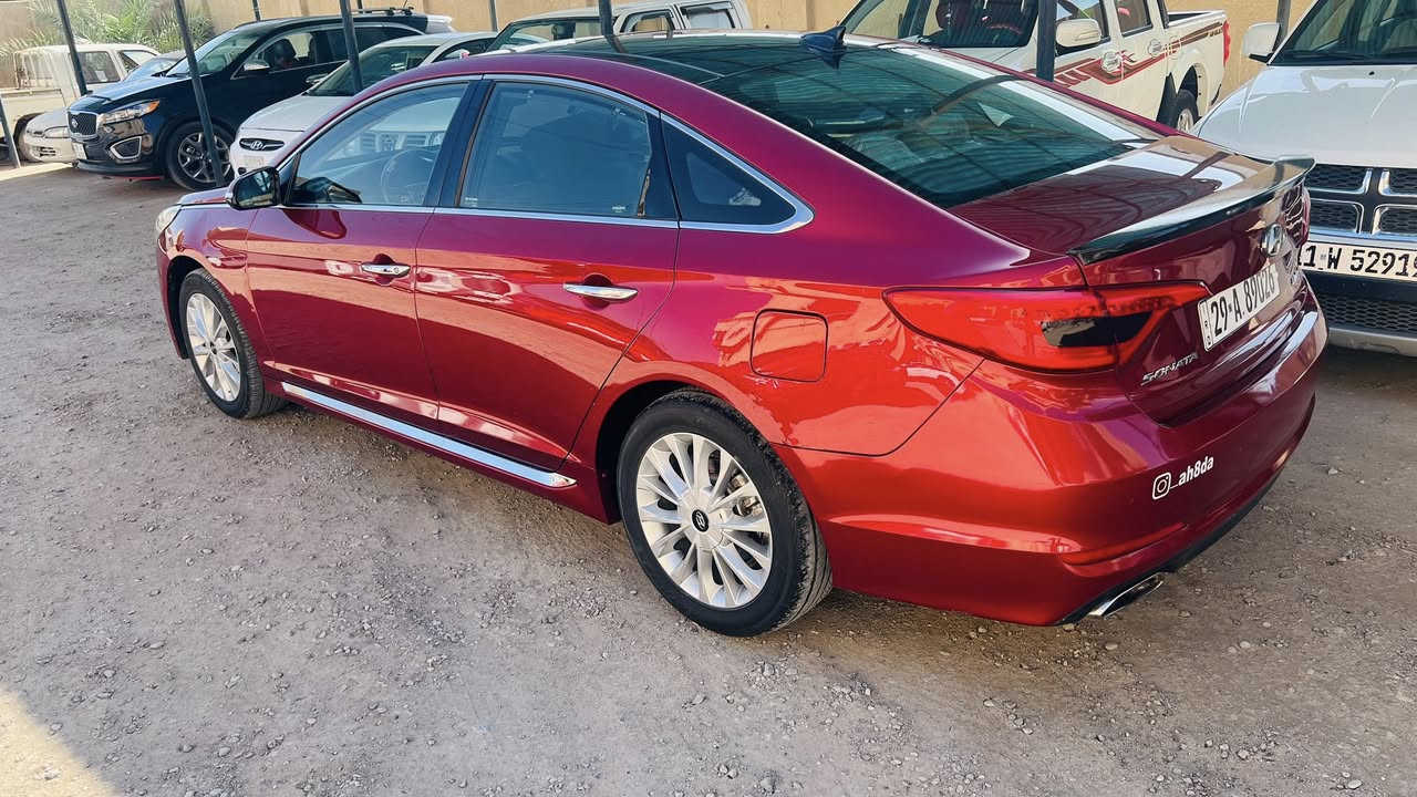 .
تحيه طيبه…❤️
سياره للبيع نوع هونداي سوناتا 
موديل ٢٠١٥ 
لون احمر ماروني 
رقم واسط حره تحويل مباشر هزه ولوحات وسنويه مجدده الى ٢٠٣٠ 
.
وارد امريكي حادثها جاملغ وبنيد فقط تفحص سونار غير الجاملغ والبنيد اتحمل تكاليف السونار 
.
مواصفات 1/1 لمتدد للاخير فول اوبشن
مكينه ٢٤٠٠ 
كير اوتوماتيك 
بانوراما 
بصمه تشغيل + ابواب. 
كشنات جلد 
تبريد وتدفئه بكل الكشنات 
تدفئه بالستيرن 
تبريد قطعتين 
تبريد منفصل جهتين
شاشه + كامره دواره بلادي 
بك لايت لد 
ويل كروم بلادي 
رادارات 
كشنات خزن ميموري 
كشنات كهربائيه 
سايد بريك بصمه 
دواخل صاج 
تحكم ستيرن جهتين 
لايت زنون بلادي 
وبعد هواي مواصفات بيها 
ماشيه ٩٠ الف فقط حقيقي وين ميعجبك افحص 
وسعرها ١٢٨ وبيها مجال سعره مناسب بالعافيه ع الياخذها 
ومكانه بالكوت مركز المدينه 
السياره جاهزه للاخير الف دينار متصرف عليها
وهذا رقمي ***********
