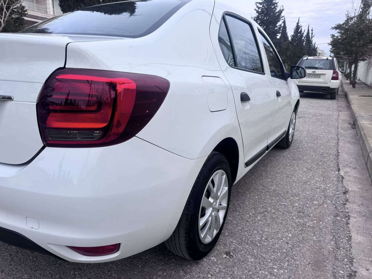 رينو سمبل
موديل 2018

بدون صبغ بدون تعديل

ماشي 87الف
سنویة باسمى تحويل وكالة حاضر
سعر 81

مكان السيارة سليمانى
رقم تلفون***********
