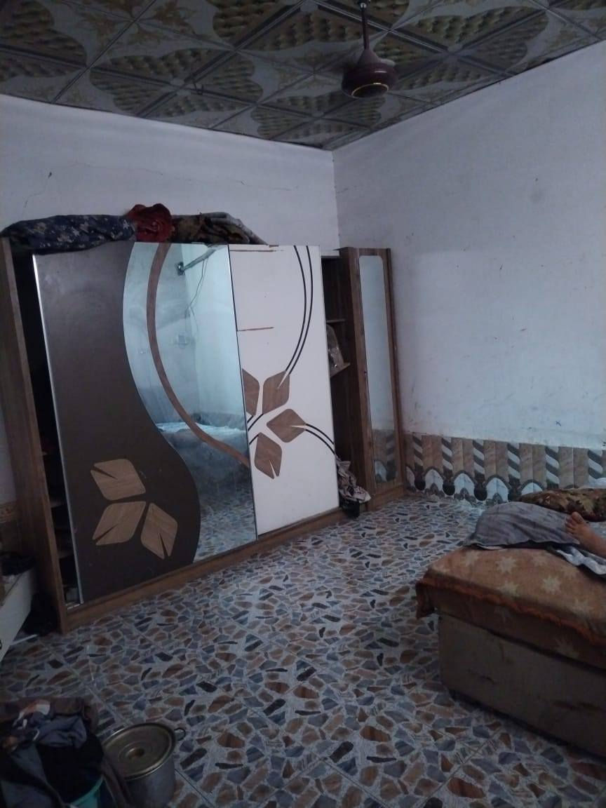 الدارللبيع طابوزراعي قرارمحكمه مساحه 300 متر ركن على ثلاثة افرع كوفه سايدين مطارخلف مول جدو قرب اولاد الحسن محمد وخديجه ع  يتكون من ثلاث غرف وصاله كبيره واستقبال ومطبخ كبيروصحيات داخل وخارج الاتصال
***********
