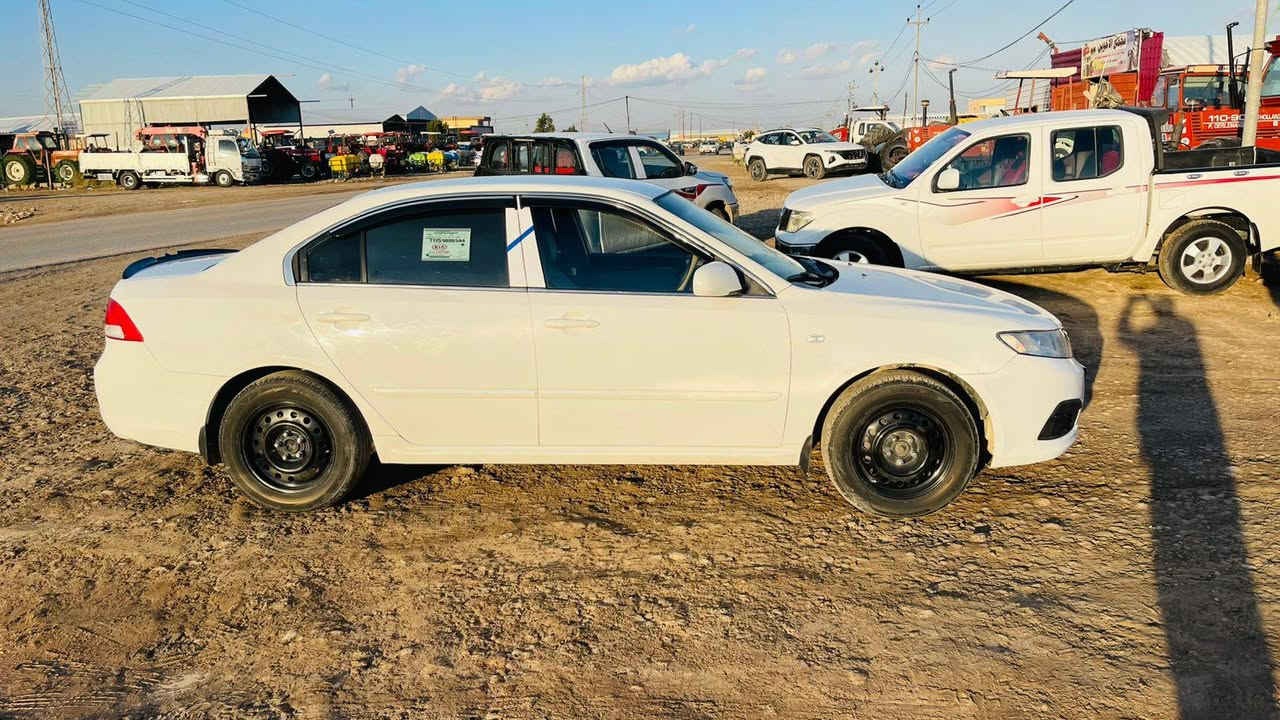 سلام عليكم أوبتيما 2010بانزين دوش
دخول جديد سياره بالكارتون 
كصة جنطه 
ارقام اصليه اربيل الجديد سنوية ل ٢٩ 
مكينه كير تبريد شرط 
باتري وتخم تاير جديد 
المكان واسط  
السعر علق ودخلك او تتصل ع الخط
***********
