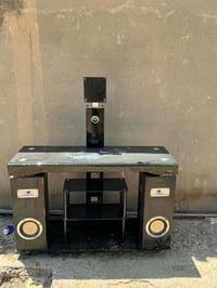 ميز بلازمه كامل للبيع مكانه تقاطع النهروان 9نيسان (الزيتيه)07779727681...