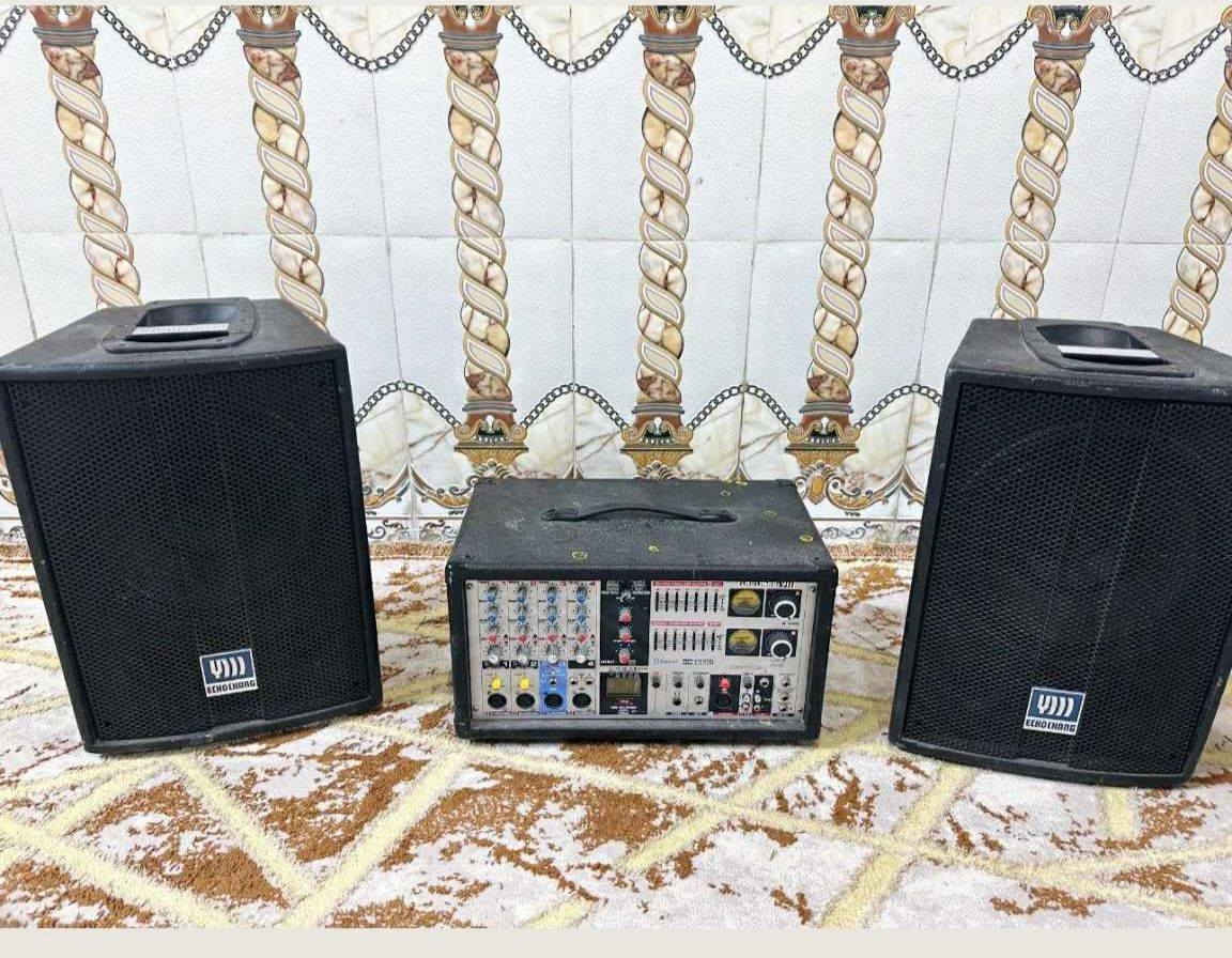 جهاز وسماعات نضيفات كلش نوعيه ممتازه جايبهن انه بالكارتون استعملهن بس وقت المشايه مو دايمن سعرهن بمليون وربع رقمي***********
