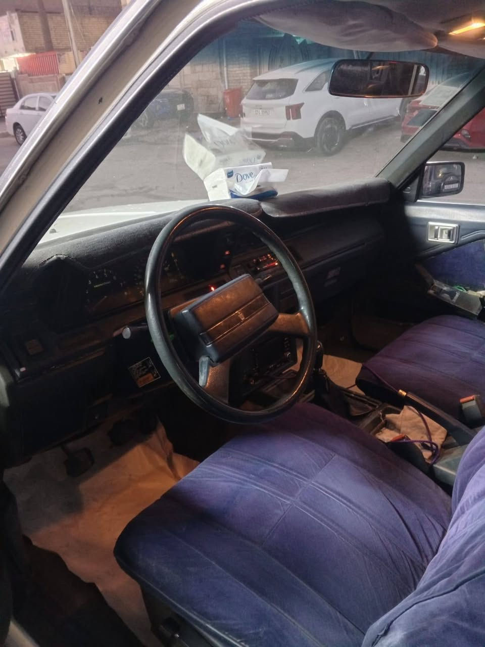 السلام عليكم سوبر موديل 85 رقم بغداد انكليزي كير وصدر خير من الله مكينه بلاديه كير عادي تخم تاير جدد متواجد ع رقم ***********
