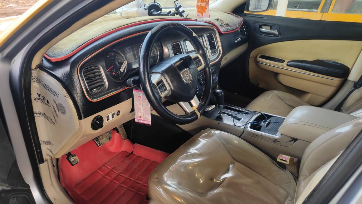 سلام عليكم سياره للبيع شارجر موديل 2013 ضربته جاملغ الامامي و شبر بل هلال الوره سياره جاهزه كير مكينه حداديه طخم تاير تبريد تدفئة كهربائيات لايت زنون سياره ما عوزه برغي توه محوله بسمنا ماعليه ربع مصفره غرامات وهيئه سعر132وبيه مجال مكاني ذي قار قضاء الرفاعي شراي يتصل وبي خير ويدلل رقمي***********
***********غير متواجد على الفيس شراي اتصل واتشلع عيوني الرفاعي, ذي قار
