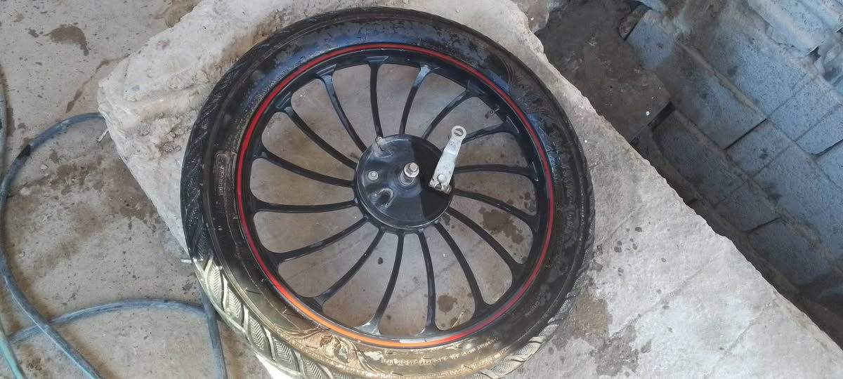 ويل وتاير جوبلس مالا باسكل شحن البيع المكان الكاطون قرب مكتب بيروت السعر 40وبي مجال


**إذا كنت صاحب هذا الإعلان وتريد حذفه لأي سبب، رجاءا أرسل رسالة إلى الدعم الفني**