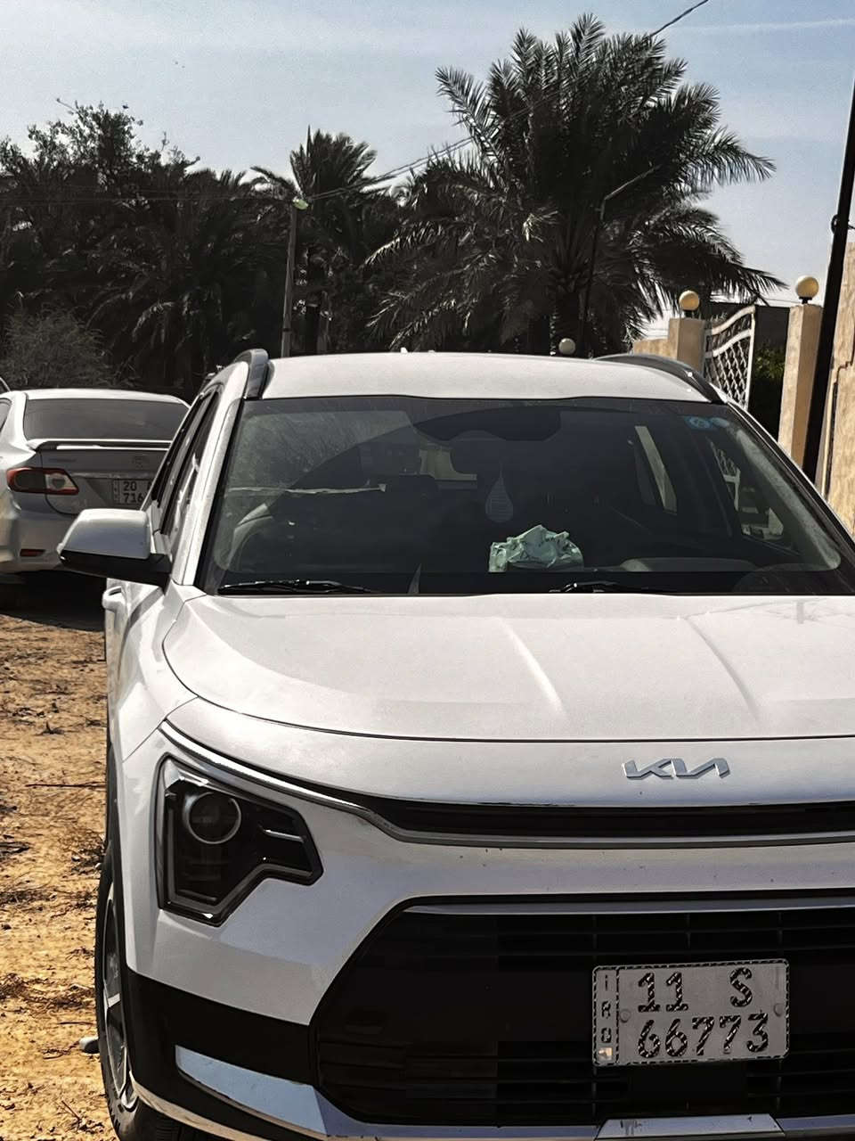 سلام عليكم
كيا نيرو هايبرد 2024 
حادثهه بس جاملغ بدون ايرباك 
مواصفات السيارة 
بصمة 
كشنات تدفئة 
شاشة الاكتروني 
رادار جانبي وأمامي 
ويل كب 
ماشية تقريبا 32 كيلو
السعر ب 170
للاستفسار ***********
