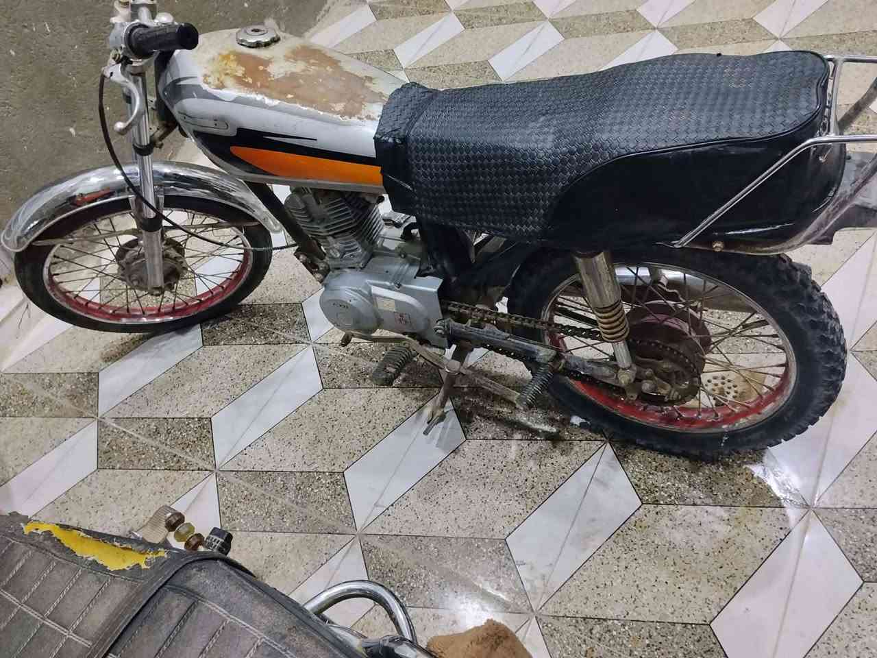 دراجه للبيع اوراقه ضايعه
رقم الولد مكلف بل نشر ***********
