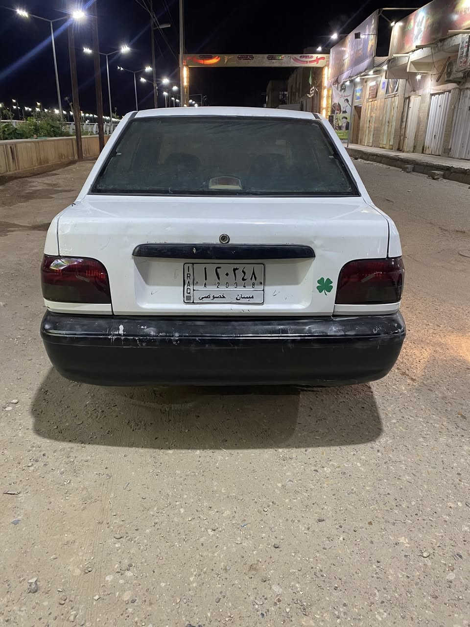 سلام عليكم شباب سايبه ١٥للبيع سياره مكينه و كير مكفولات سنويه ل٢٨ غرامه مصفره شواصي ما بيهه  براكيت مكفول  عنوانهه لعماره ميسان سعرهه٣٠ورقه رقم الهاتف***********
