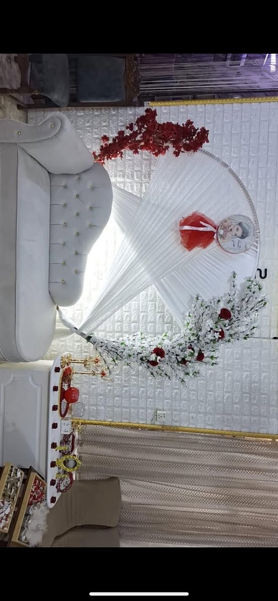 كوشة اعراس للبيع مع ملحقاتها مستعملة يوم واحد جديدة والله 🔴التفاصيل خاص


**إذا كنت صاحب هذا الإعلان وتريد حذفه لأي سبب، رجاءا أرسل رسالة إلى الدعم الفني**