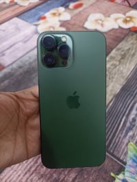 آيفون ١٣ برو ماكس • ٢٥٦ • بطارية ٩٣