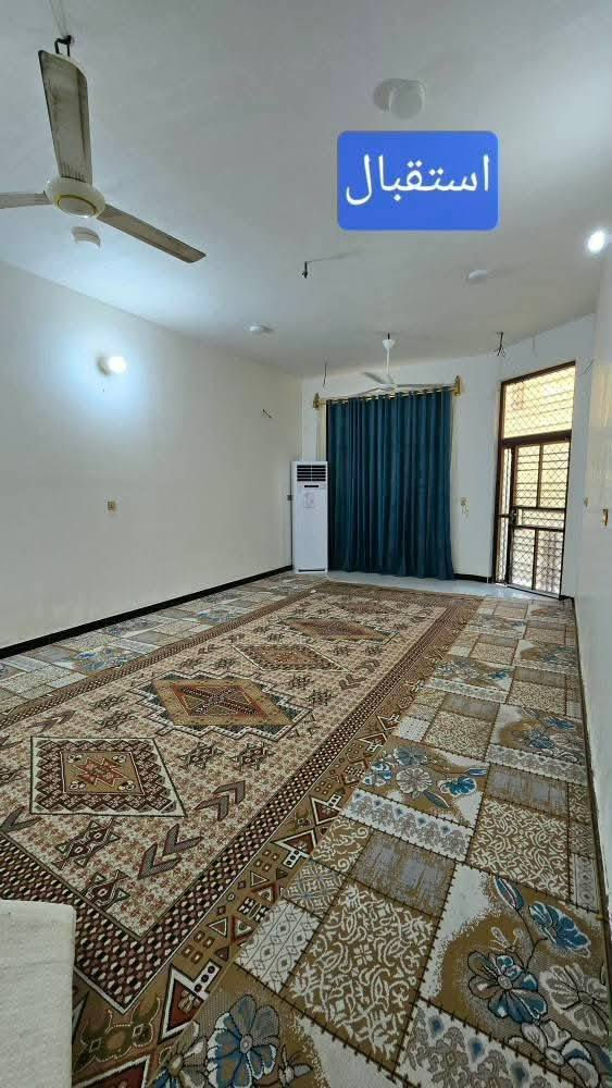 السلام عليكم
ارض زراعيه مع بيتين
مساحه ٥٢٠ متر
سند ٢٥ مشموله بالتطويب
طريق السنيه السياحي
قرب صيدليه رامي
مقابل عياده الثقه لزراعه الأسنان
يبعد عن الشارع العام ٥٠ متر 

الارض تحتوي على بيتين بناء كونكريت درجه اولى ٢٠٢٣

بيت كبير مساحه البناء ٢٤٠ متر 

محتوياته ....

غرفتين طول ٦ م عرض ٤ م 

صاله  ٩×٤ + هول ٨×٤

استقبال ٨×٤

مطبخ ٦×٥

مجمع صحيات داخليه ٤×٢ ونص م

ممر خلفي ٢م 

ممر جانبي ١ ونص م

مجمع صحيات خارجيه 

طرمه ×حديقه ١٤×٥

كراج ٢٠ ×٣ونص م

....................................

المشتمل .....

مساحه البناء ١٠٠ م

 

يحتوي على ..

غرفه ٦×٤

صاله ٧×٤

مطبخ ٥×٣ 

ممر جانبي ١×٤م 

مجمع صحيات 

اساس كونكريت 

سقف عكاده 

تاريخ البناء ٢٠٢٣ 

السعر خاص او الأتصال بالرقم المذكور لكافه التفاصيل المتبقيه 

***********
