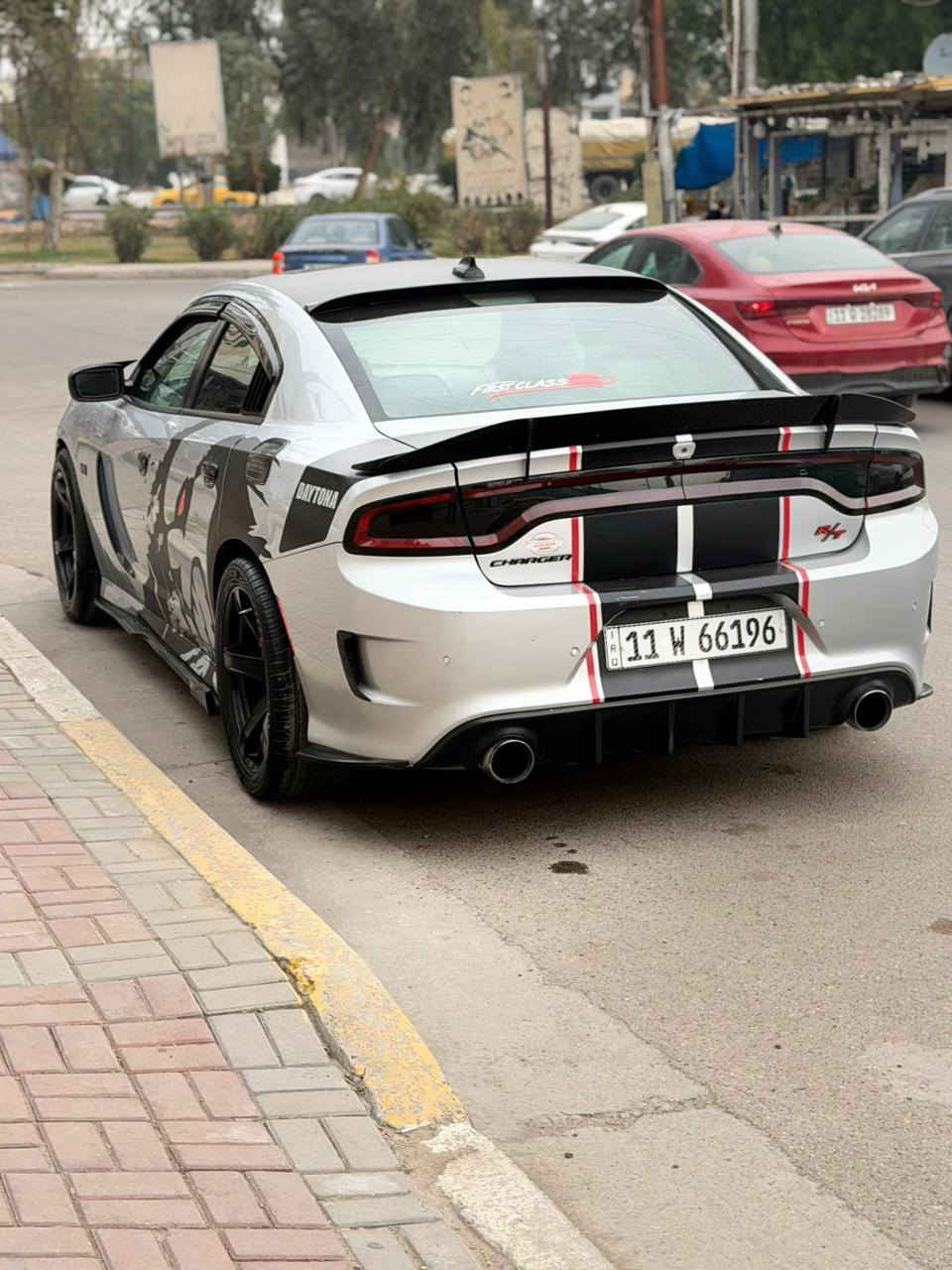 سلام عليكم للبيع جارجر دايتونا ٢٠١٩ سيارة فول اعلى مواصفات رادار امامي فتحه فول للأخير فجوج برمبو ويل خسفه لد إضافي متحرك عليه عدسات 4K نهاروعليه إضافات كير محرك كفاله من الفتح وتبديل وكلشي حادث أبواب ٢ فقط تبديل بجم كبس ضهر كبس ايرباك برده فقط سيارة جاهزه بدون اي نقص نهائي رقم بغداد نكليزي بسمي سنوية هزه جدد صور سونار والحادث خاص اي استفسار *********** السعر ٢١٠ ورقه سعر مناسب مجاله جدا قليل
