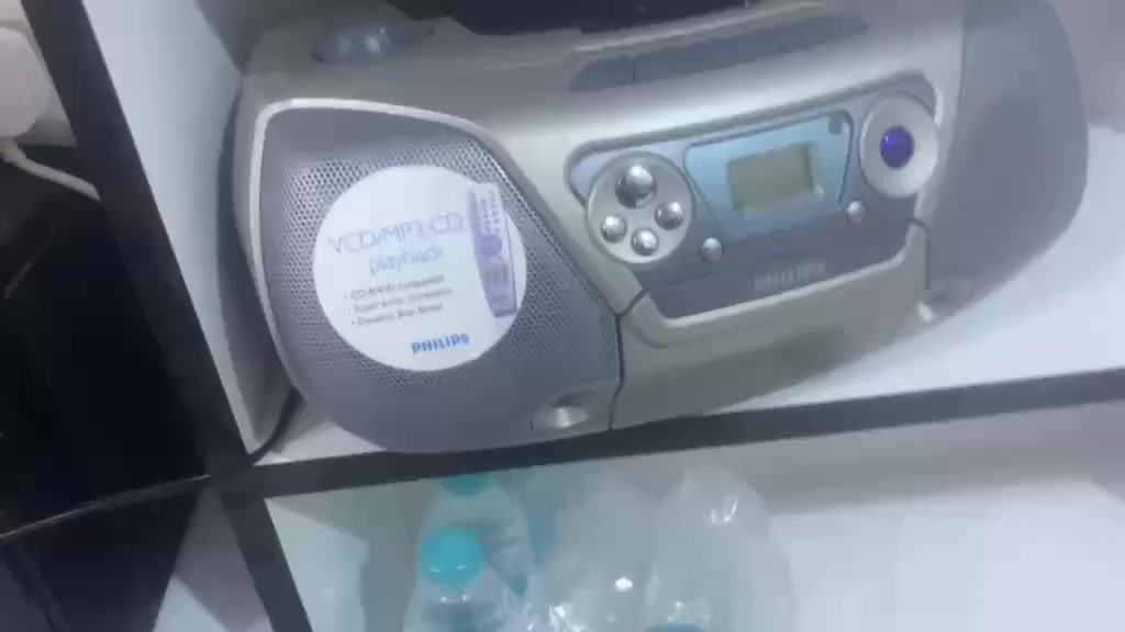 السلام عليكم عندي مسجل للبيع راديو كاسيت شغال فقط والصوت نقي السعر 15 الف مكاني سامراء


**إذا كنت صاحب هذا الإعلان وتريد حذفه لأي سبب، رجاءا أرسل رسالة إلى الدعم الفني**