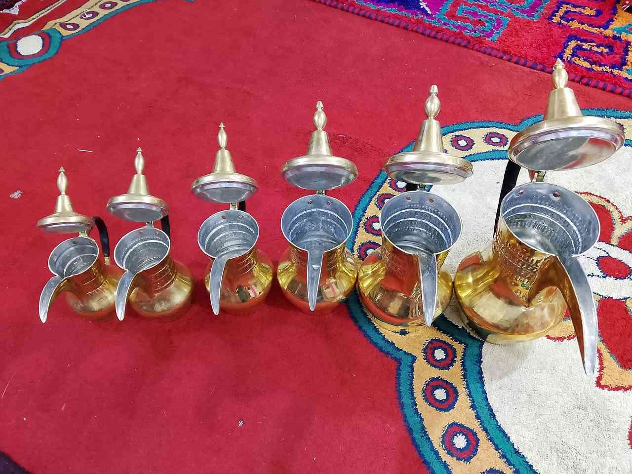 سيت للبيع نحاس صنع سوري قياس 45/41/37/33/31/28 للستفسار اتصال *********** يوجد توصيل
