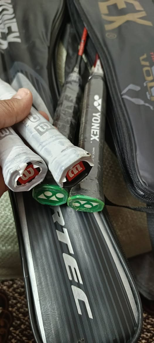 مضارب امزون ب ٦٦ الف مع التوصيل مختومات ماركة امزون هذا الي مأشر بالصورة معوج بس ابيعهم كلهم لاتراسلني على مفرد


**إذا كنت صاحب هذا الإعلان وتريد حذفه لأي سبب، رجاءا أرسل رسالة إلى الدعم الفني**