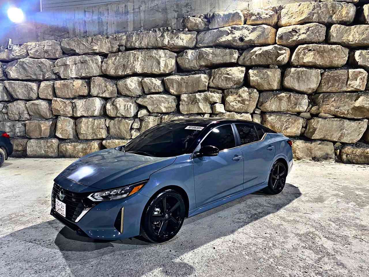 سلام عليكم
نيسان سنترا 2024
مواصفات SR
فول مواصفات بس بدون فتحه
ماشي 27 ميل
سياره بدون صبغ بي شويه تعديل بارد بل بونيت سياره بدون شخط بدون رصعع
صور رقم شاصي موجود 
سعر 152$ بي شويه مجال 
مكان سياره كركوك
رقم موبايل ***********
