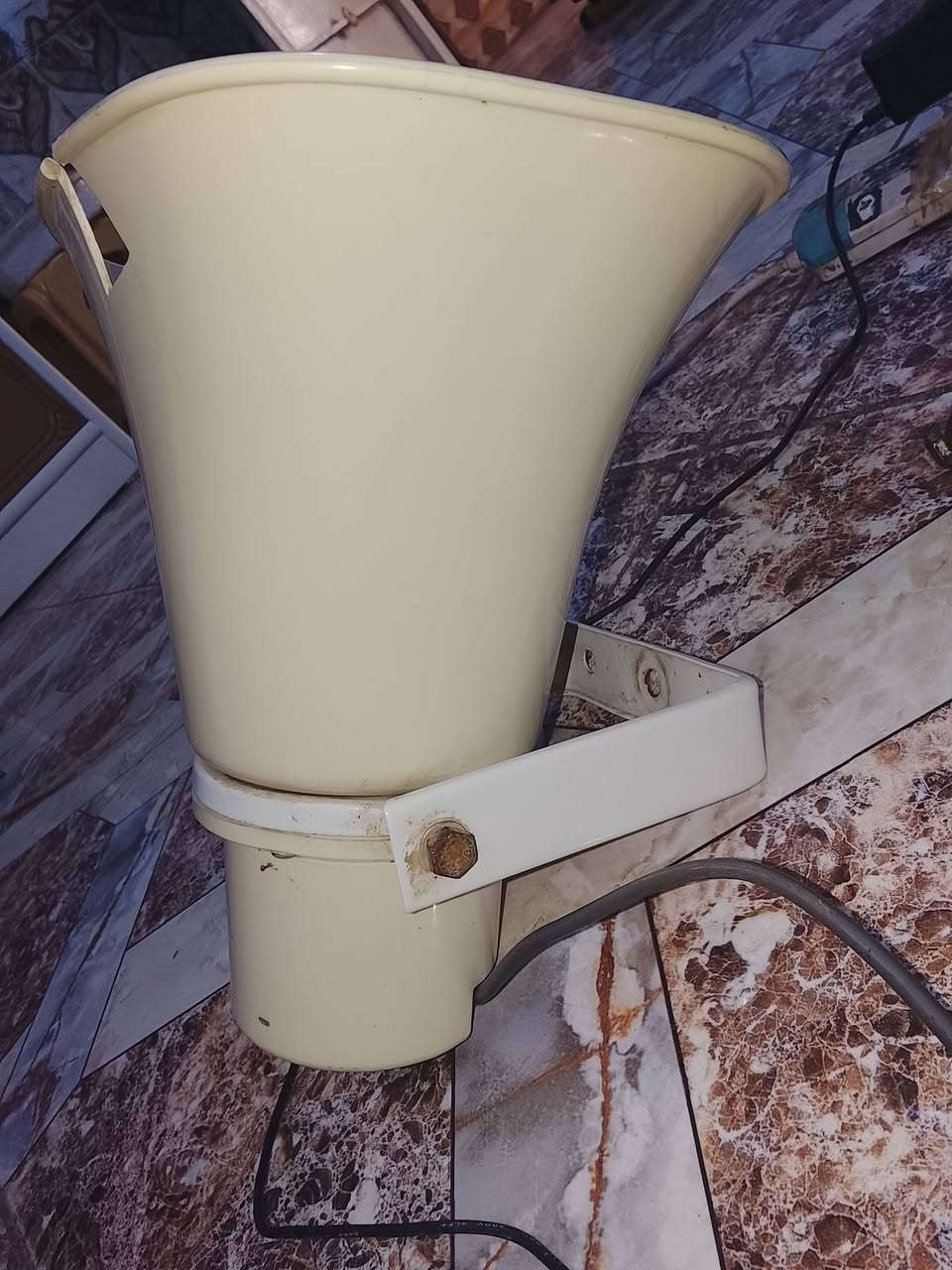 سلام عليكم بوقيه للبيع هنديه ستخدام قليل حجم كبير مكان شطره ***********
