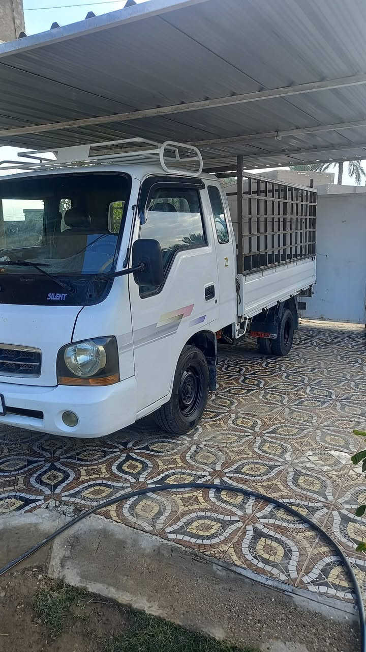 ام عيون 2003 رقم بغداد انكليزي بسمي سنويه ل28  كير محرك شاصي اكسل كفاله سياره نضيفه مال جناي خير من الله مكاني بابل محاويل سعر 85 وبيه مجال رقم ***********.
