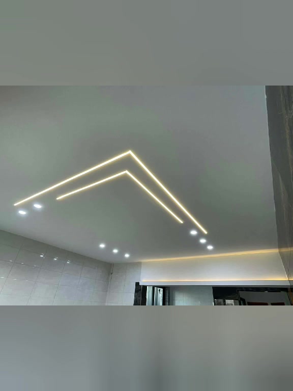 كهربائي متفرغ لتأسيس بيوت ومحلات مرحله اولى ومرحلة ثانية حسب الطلب بسعارة مناسبة جداً ***********
***********
