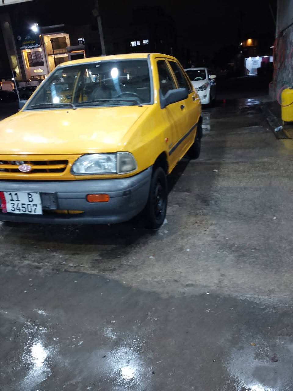 سلام عليكم سايبه موديل 11 تبريد شغل تخم تاير جديد باتري جديد شواصي مكفولة سياره لا صبغ ولا تبديل رقم جديد دولي بيه خياس قليل موجود صوره سياره بسمي صدر أمامي خلفي جديد مكينه ايع كايمه يعني بس ارقام وبصمه سعر 26وبيهه مجال عنوان بغداد البياع رقمي ***********.       ***********
