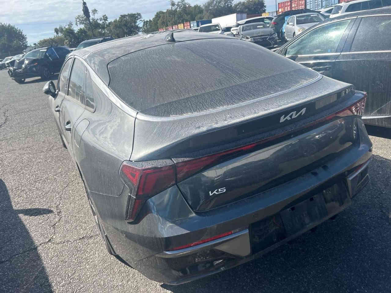 2500 تنفس طبيعي

بانوراما 

كاميرات 360 

حساسات 360 

حساس مانع اصطدام

سستم صوت 12 سماعة من شركة Bose

ستيرن تدفئة

كشنات كهرباء 

داخل جلد اسود

كشنات تبريد وتدفئة 

كشنات ميموري وضعيات الراكب 

تشغيل عن بعد 

وضعيات قيادة

كشافات ضباب

دخول ذكي السيارة تفتح ع البصمة والتلفون والساعة الذكية

قطعتين تبريد منفصلة

كاميرا خلفية دوارة 

ابل كار واندرويد اوتو 

جنطة كهربائية ذكية تفتح من تقترب منها

نظام نقط عمياء (كاميرات وية الاشارة) 

تحكمات ستيرن

وضعيات قيادة

تحذير خروج من المسار

داخل صاج وبيانو بلاك

مثبت سرعة تفاعلي وتحذير خروج عن المسار 

وبعد هواي

حادثها جانبي البجم سليم توصل للعقبة يوم 24/12 

159 ورقة واصلة للميناء وبيها مجال بسيط 

رقم صاحب السيارة :

***********

***********
