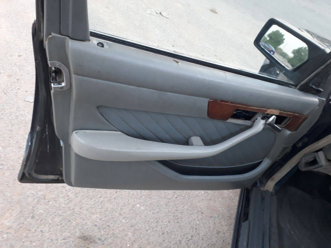 دوشمه مارسدس دب وجامبو وشبح وانواع المارسدس للاتصال *********** العنوان نجف حي الصناعي
