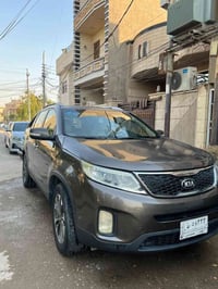سورنتو ٢٠١٤ • خليجية • ٧ راكب
