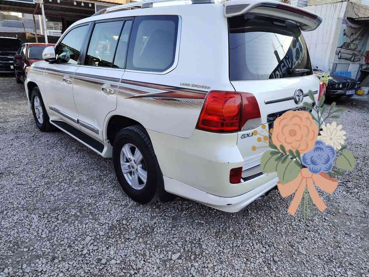 سلام عليكم
لاندكروز فئة GX  2014  رقم بصره مشروع وطني ماشيه400 بيها قطعتين صبغ باب وجاملغ ايسر
بدون فتحه
مري شفط
بصمات ابواب
قطعتين تبريد
السعر 275 وبيها مجال 
مكان كربلاء
للاستفسار ***********
#بيع_فقط
