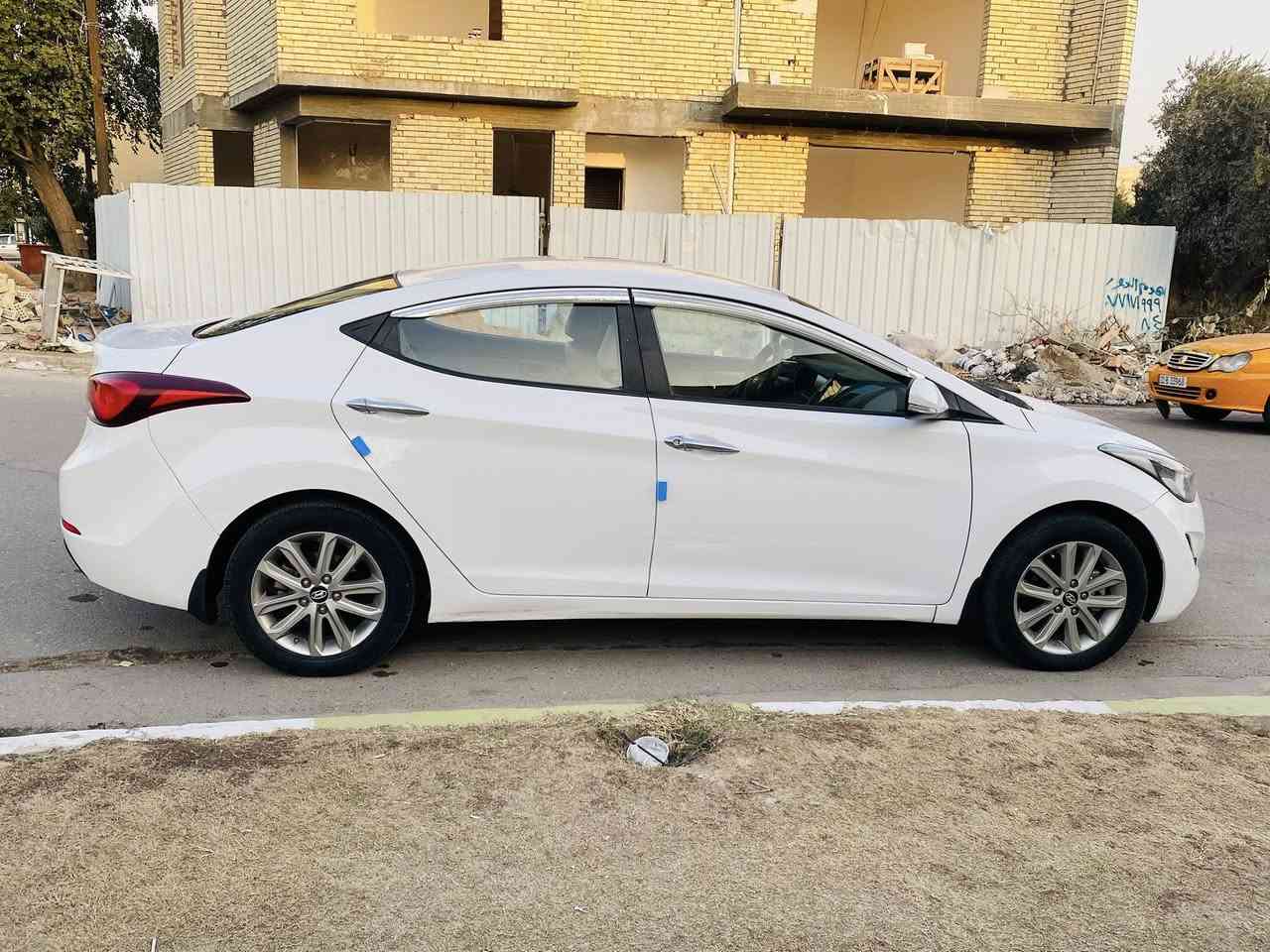 السلام عليكم النترا 2015 خليجي رقم بغداد السياره جديده جاهزه من كلشي مكفوله صبغ وتبديل وبارد حته الدعاميات  بلاديه  ماشيه 120 گير ومحرك عالشركه صدر امامي وخلفي جديد شاشه تيسلا مكاني بغداد الكرخ للاستفسار *********** السعر 129
