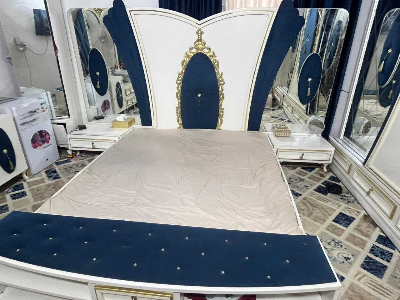 غرفه نوم كبيره للبيع ب500 الف
مكاني حي السلام يم حي سومر
***********
***********
