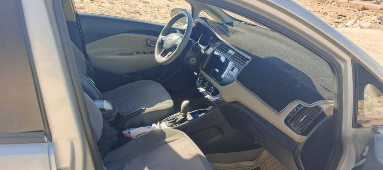 السلام عليكم ...
كيه ريو مديل 2015 رقم إنكليزي هزه جديده مكينه 1600دوش السياره خطين غاز بانزين تبريد حداديه دوشمه السياره جاهزه بيه رشات أثر جرادالسعر 84بيها مجال رقم الهاتف.... *********** العنوان ميسان الكحلاء... علما المكينه امجفته تراي وين ماتريد
