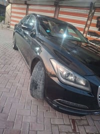 جينسزز  موديل 2016 مصبوغه حزام  سياره نضيفه وصدر ودبل. كله جديد  مكينه...