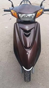 كزز ياباني نوزل السعرعه 140 كفاله عامه رمبه العنوان بغداد رقمي 0775259...