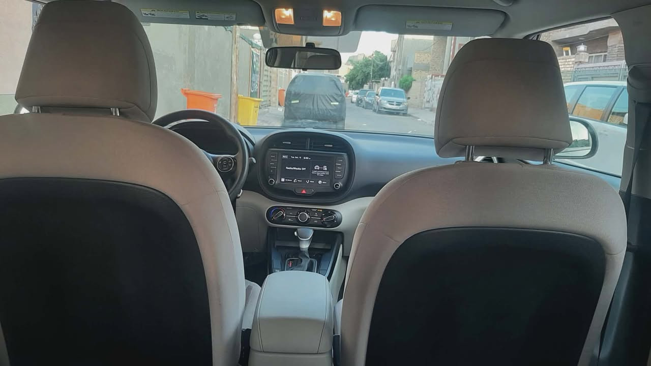 السلام عليكم مكلف بالنشر كيا صول موديل ٢٢ رقم واسط تحويل مباشر كلين تايتل السياره بالكوت مركز المدينه السعر ١٥٨$ ***********
